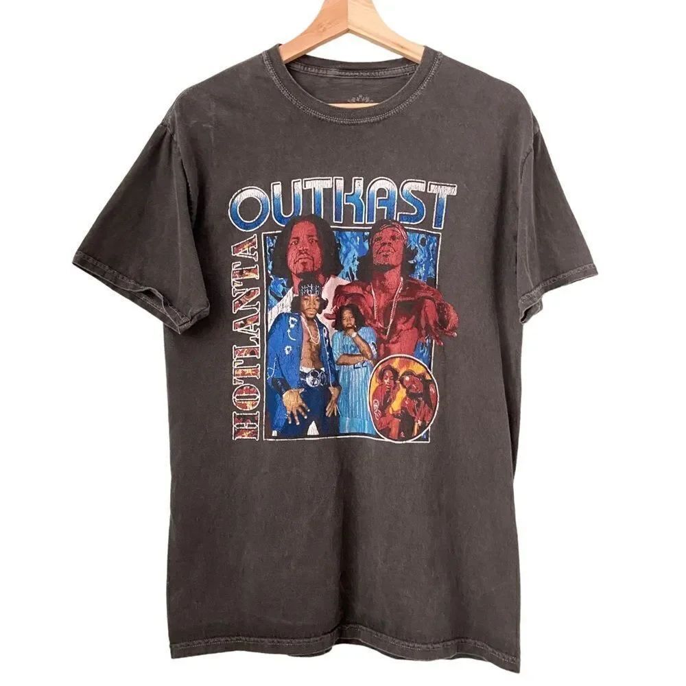 Outkast Hotlanta Crewneck Short Sleeve Tee in Size Medium